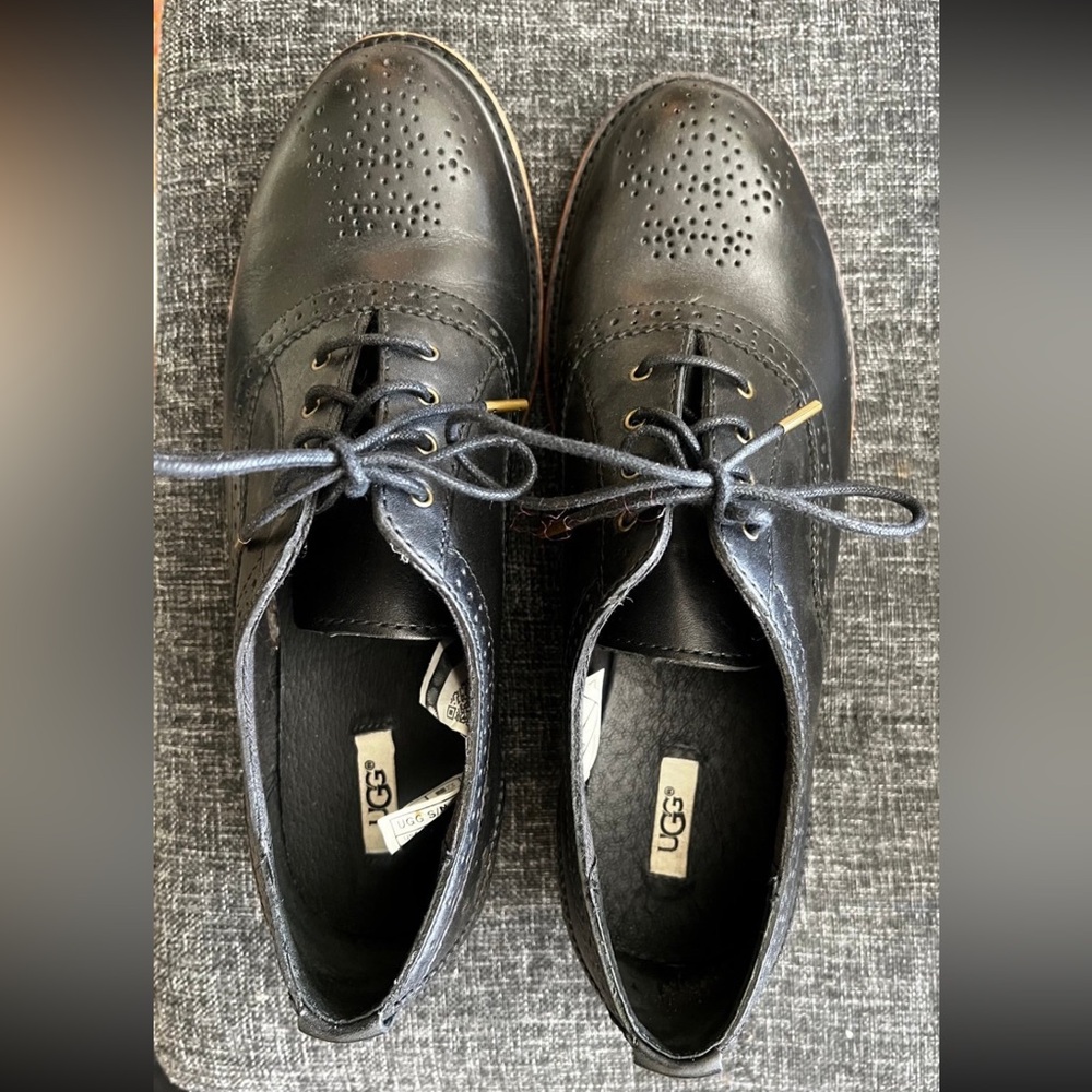 UGG Oxford brogue shoes - Picture 3 of 7